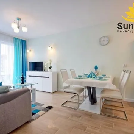 Sunflowers Apartament Turkusowy Zakatek W Kolobrzegu Апартаменты *